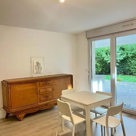 Coquebert - Grand Jardin Apartment *
